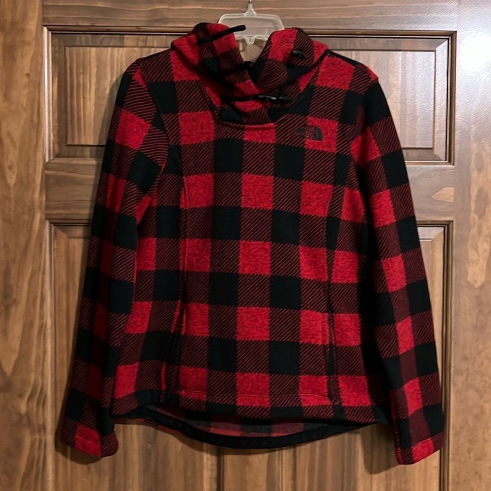 North Face pullover fleece. Size small.